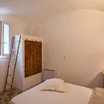 Apartment Casa Rione Omessa